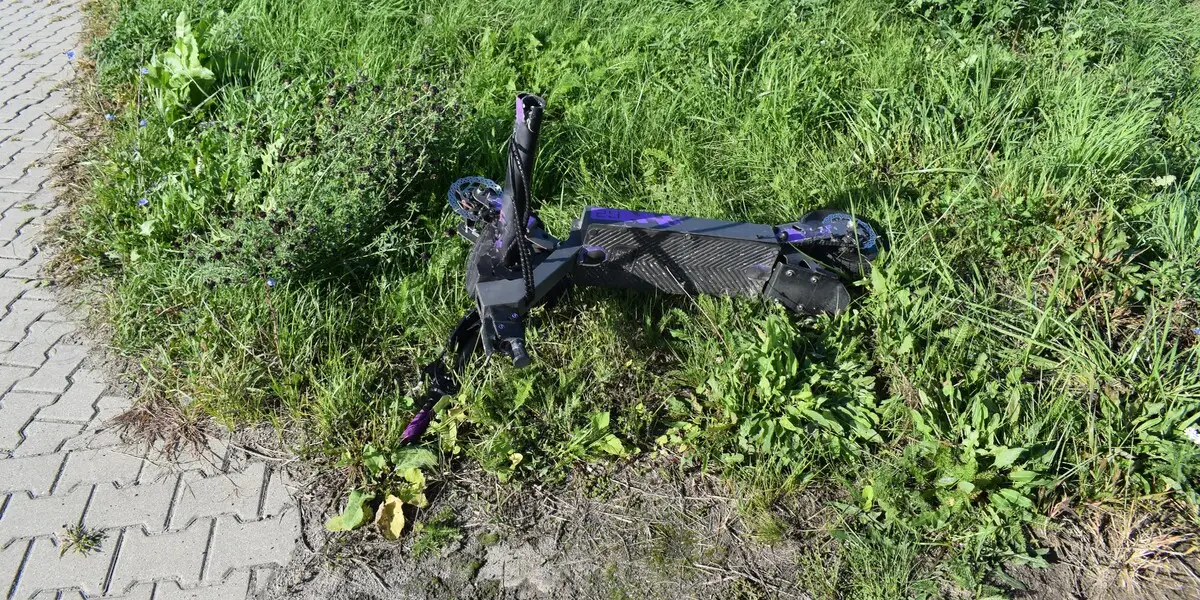Incydent z udziałem 11-latka jeżdżącego hulajnogą elektryczną bez kasku i uprawnień